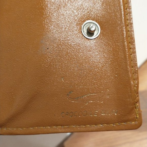 Crocodile Skin Wallet-Unusual Gift for Hard to Buy for Person - Picture 3 of 7